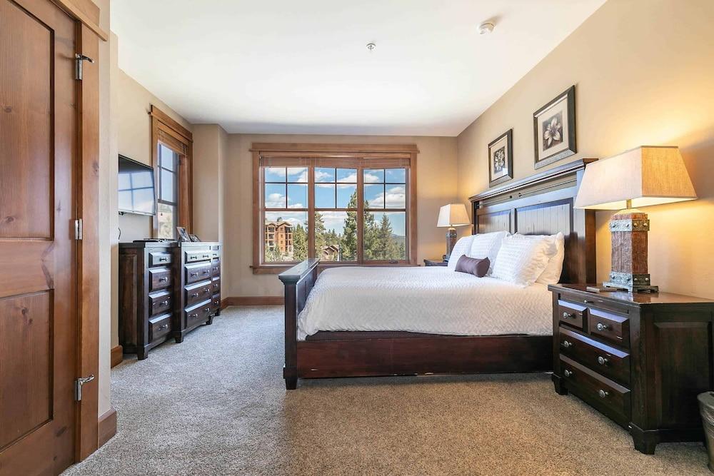 East West Hospitality Tahoe photo 82