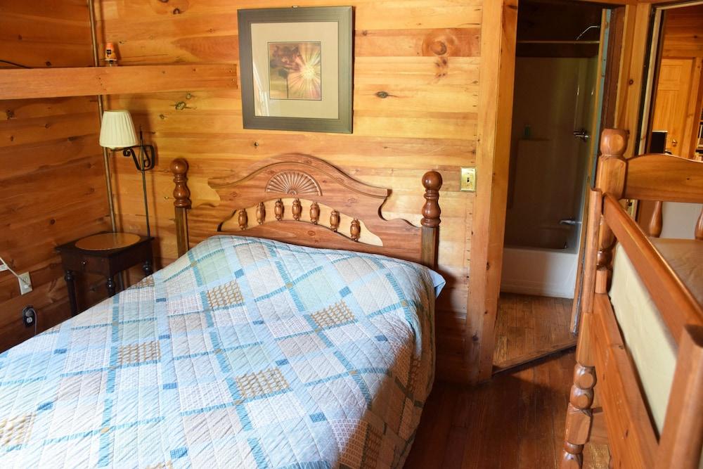 Lake House photo 95