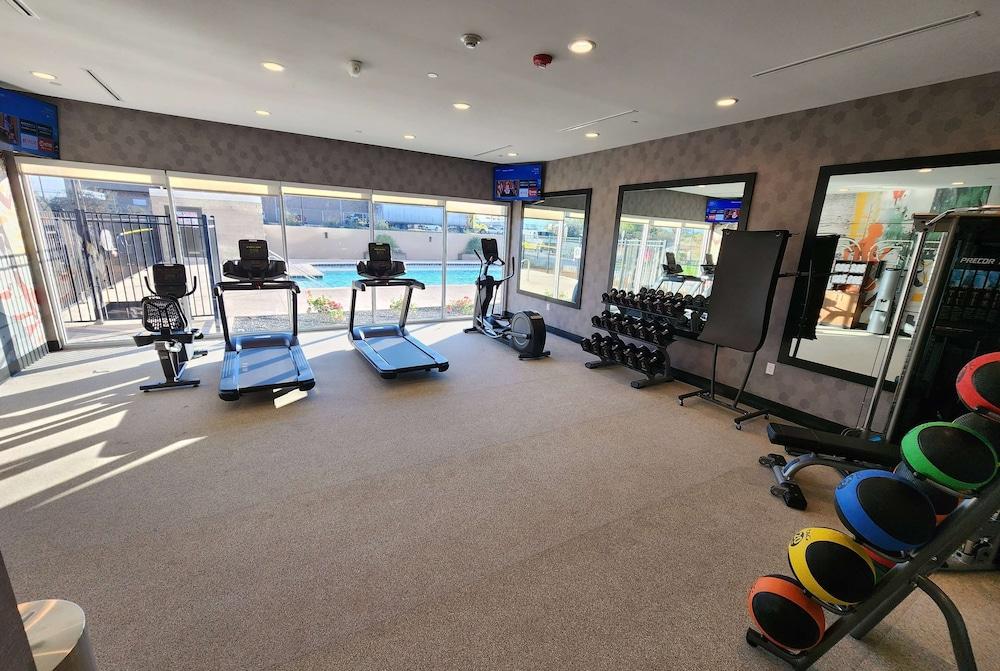 Hawthorn Extended Stay by Wyndham Del Rio photo 38