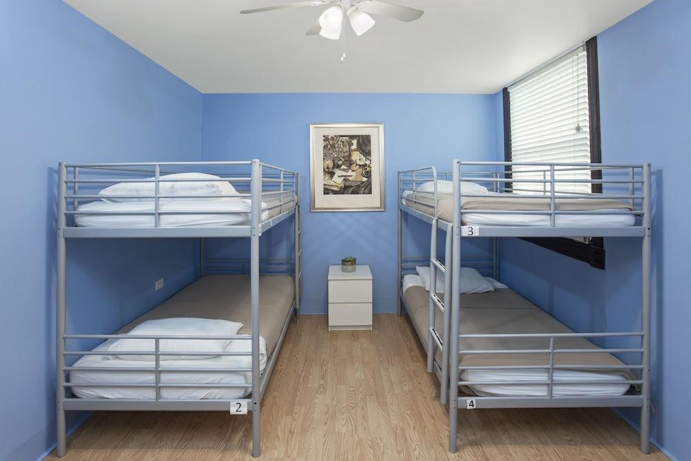 Chicago Parthenon Hostel photo 17