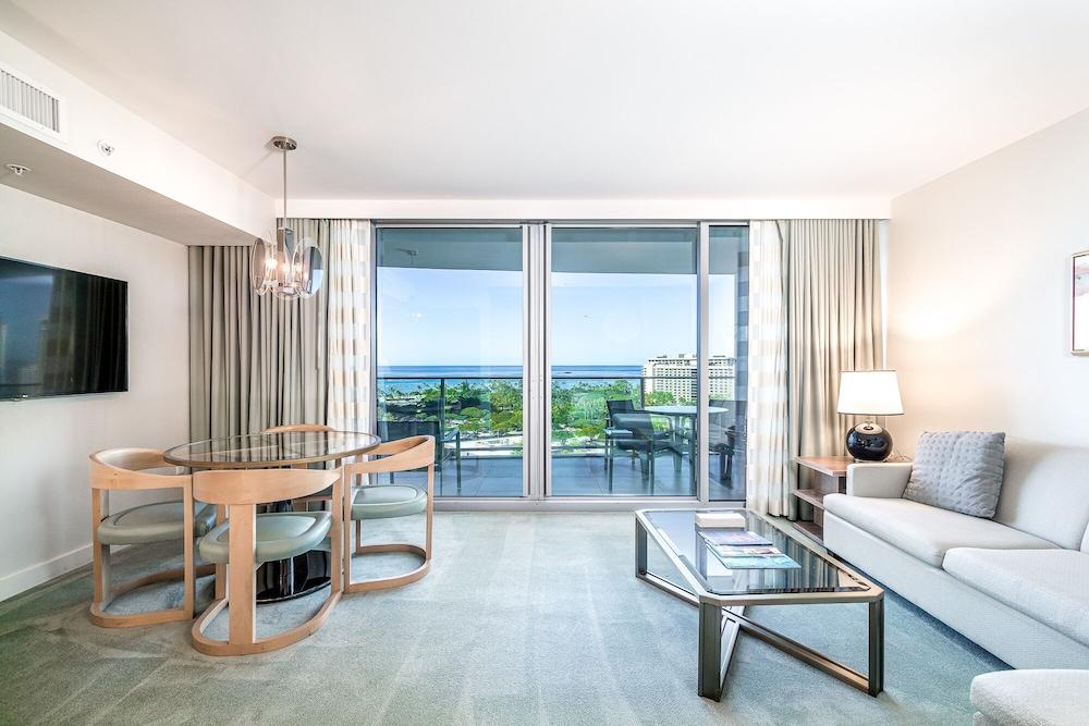 Real Select at the Ritz Carlton Residences, Waikiki Beach photo 40