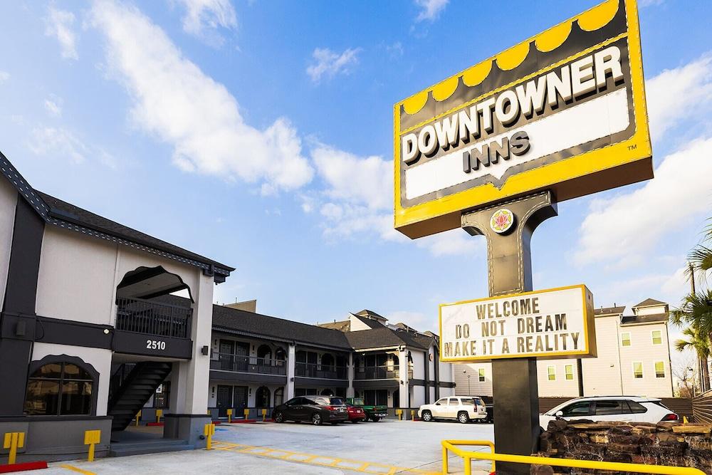 Downtowner Inns - Houston Downtown photo 1