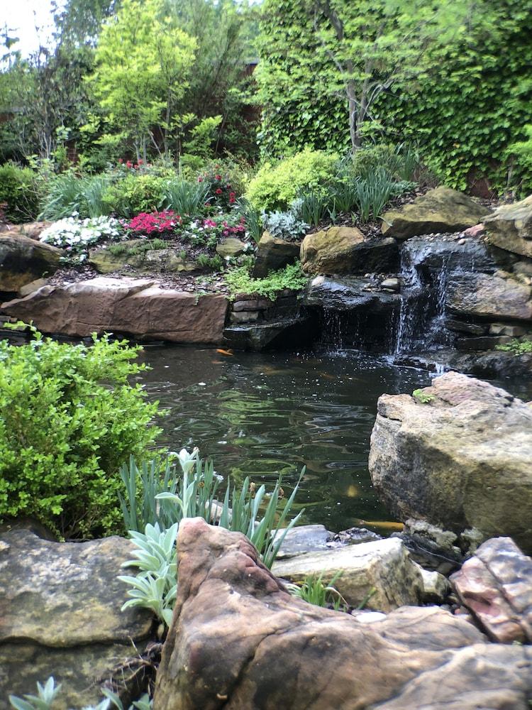 Dominion Gardens and Hotel photo 72