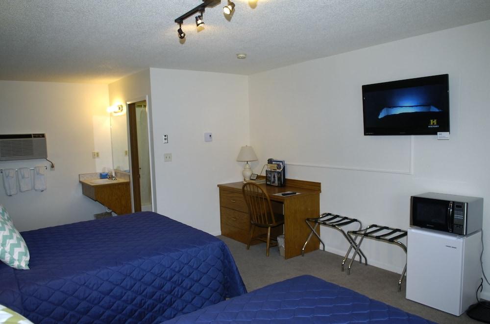 Trout Montana Motel photo 29