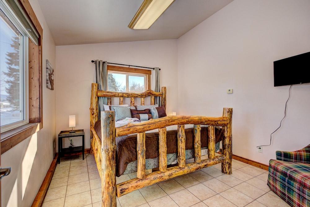 Cascade Lake Inn photo 29