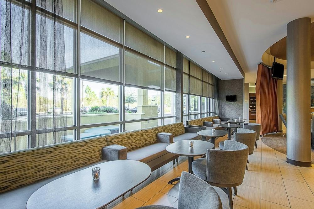SpringHill Suites by Marriott Tampa North/I 75 Tampa Palms photo 24
