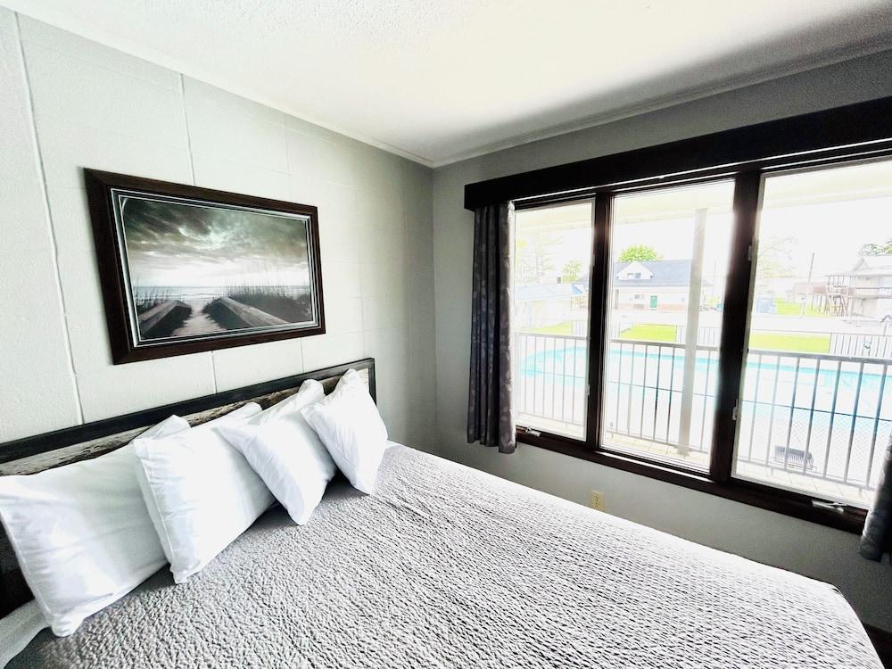 Silver Sands Hotel & Resort photo 31