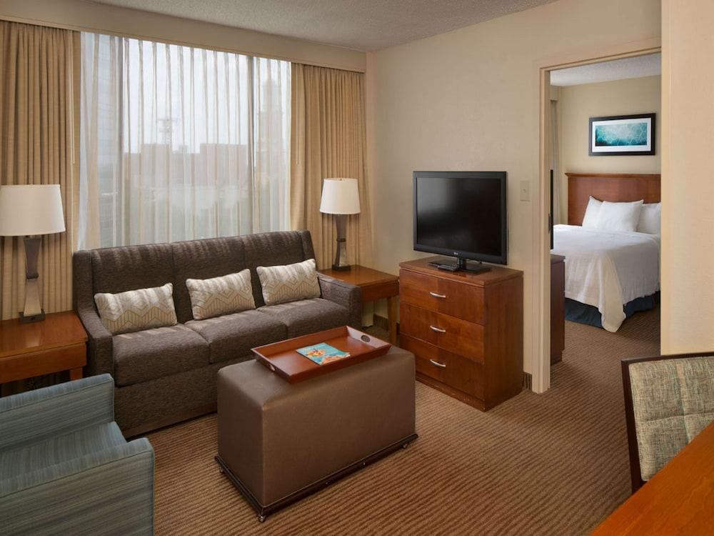 Embassy Suites Hotel Winston-Salem photo 20