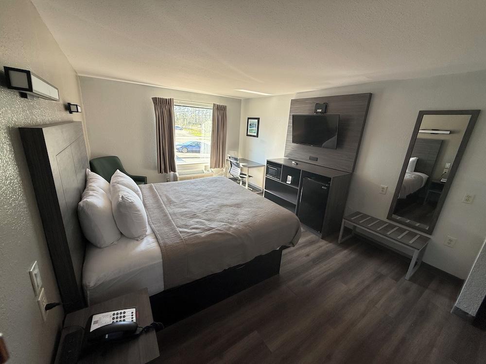 Quality Inn & Suites Biloxi - Ocean Springs photo 10