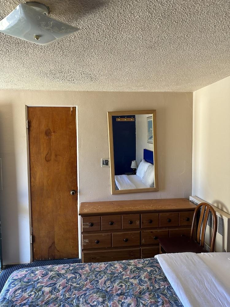 Crestview Motel Inc photo 8