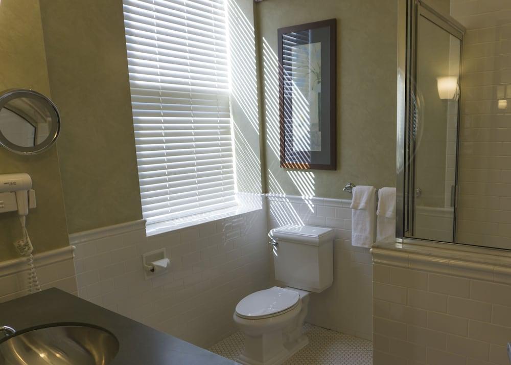 The Parker Inn & Suites photo 20