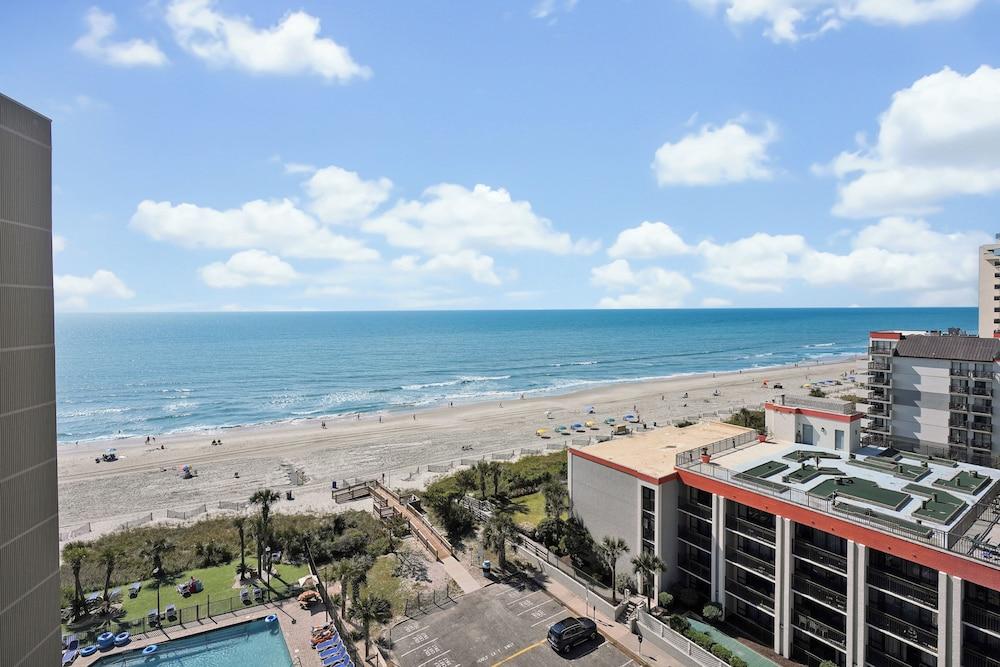 Sand Dunes Resort and Suites photo 28