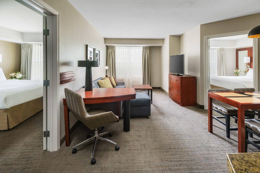 Residence Inn by Marriott Colchester photo 18