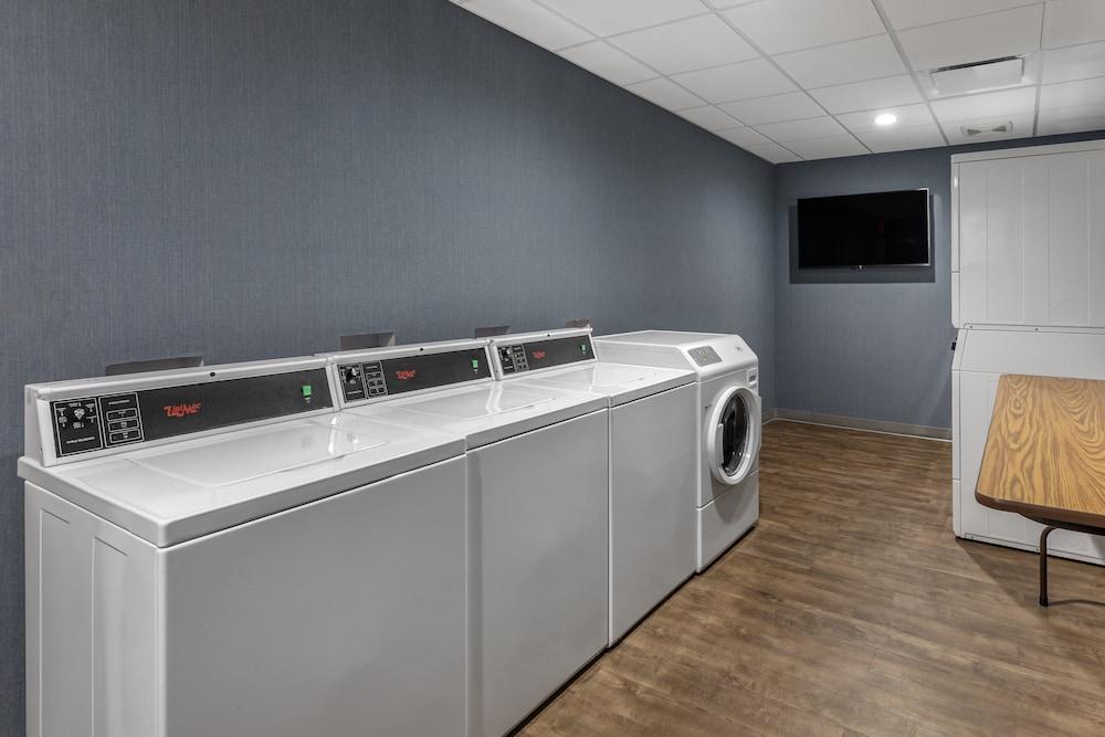 Staybridge Suites Dallas Grand Prairie by IHG photo 54