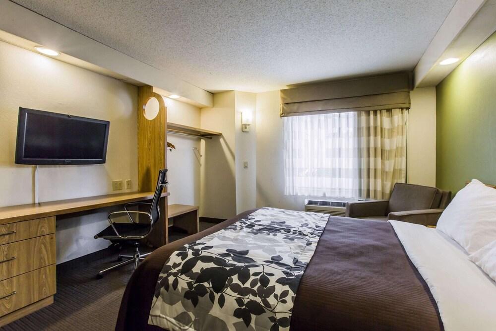 Rodeway Inn Austell Six Flags photo 42