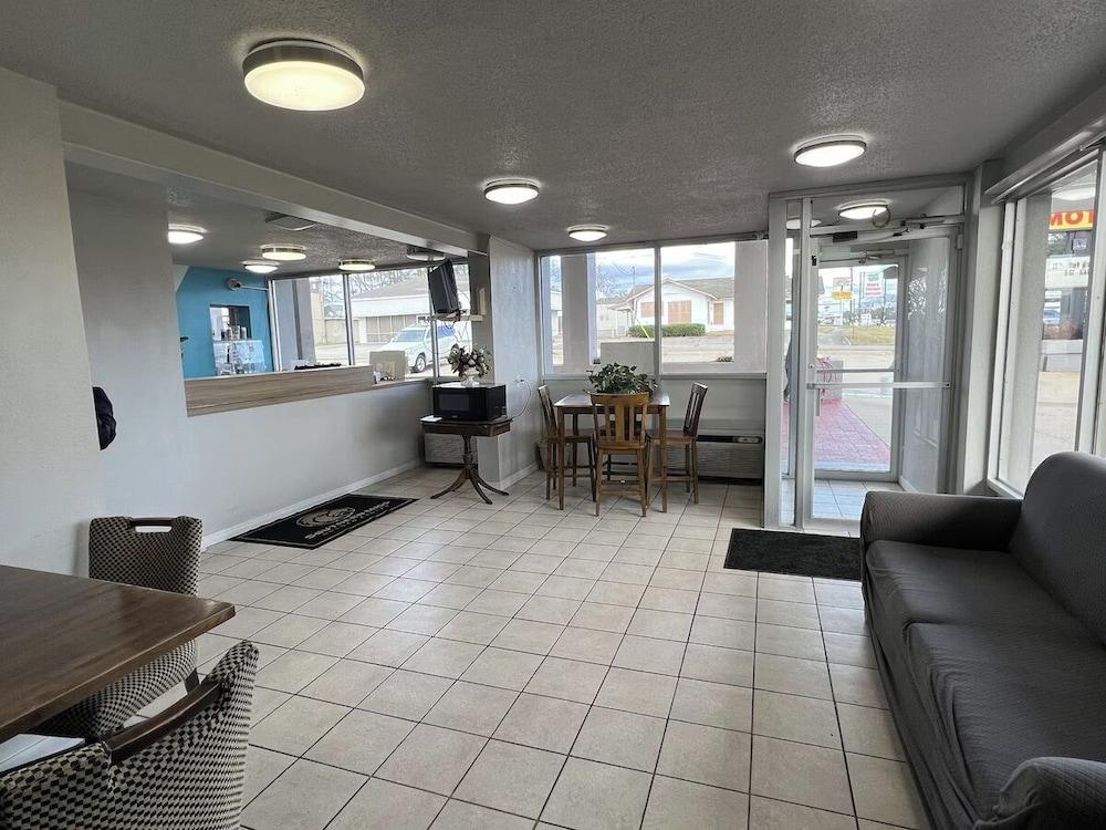 Western Motel photo 2