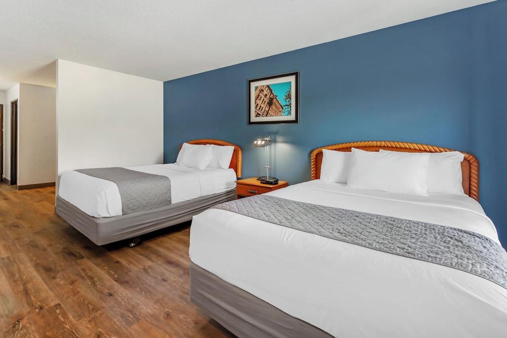 Polynesian Hotel & Suites Wisconsin Dells/Lake Delton photo 15