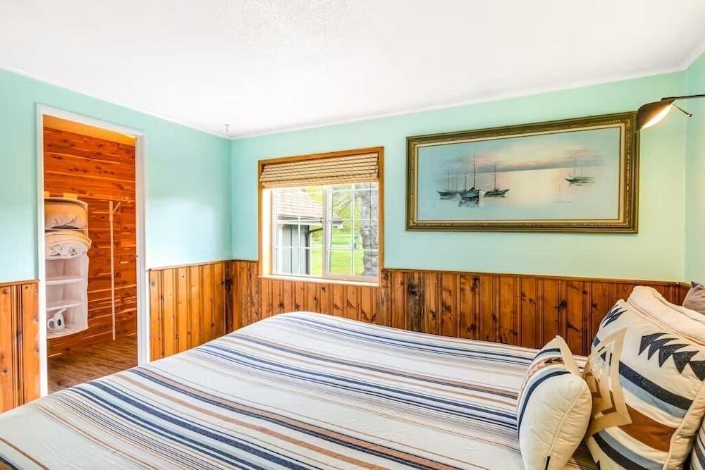 Deer Harbor Cottages photo 11