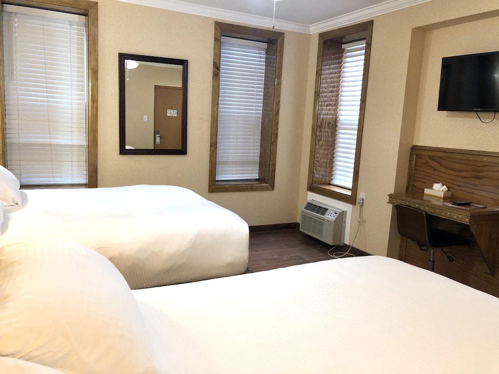 District Hotel photo 7