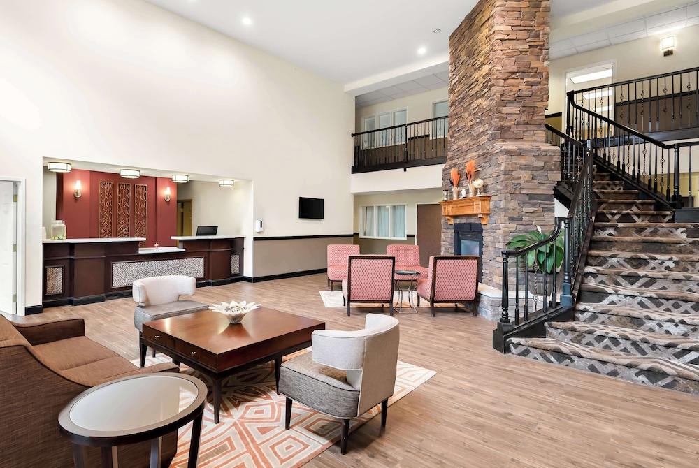 Best Western Palmyra Inn & Suites photo 2
