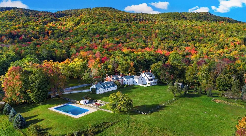 Blue Bear Inn photo 16