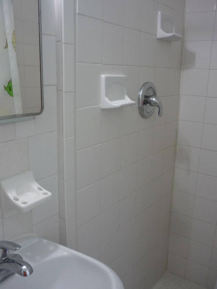 Palm Court Motel photo 40