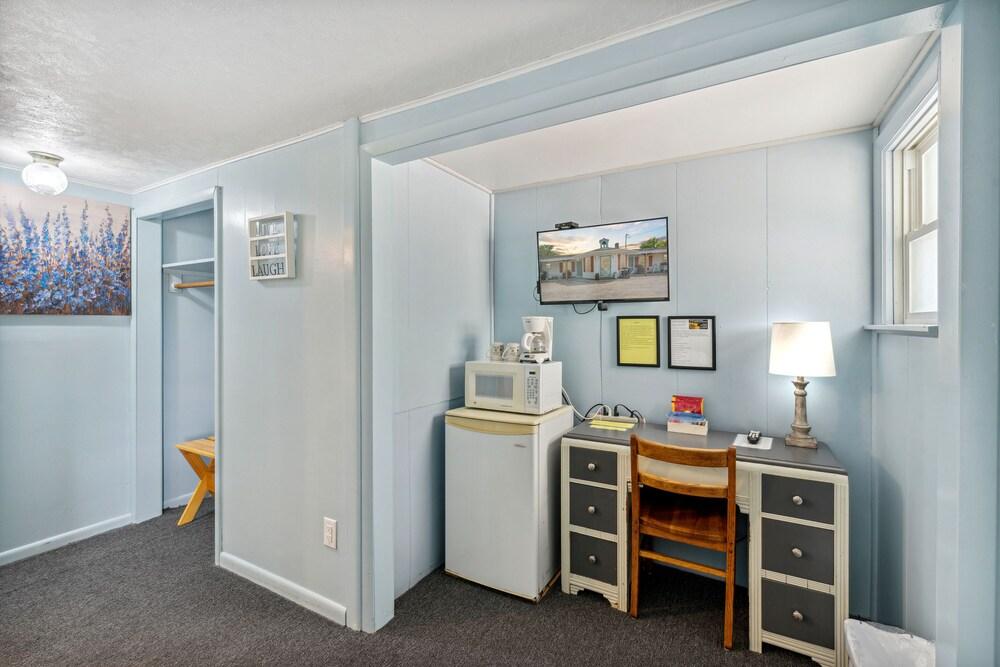 Sunset Acres Motel photo 21