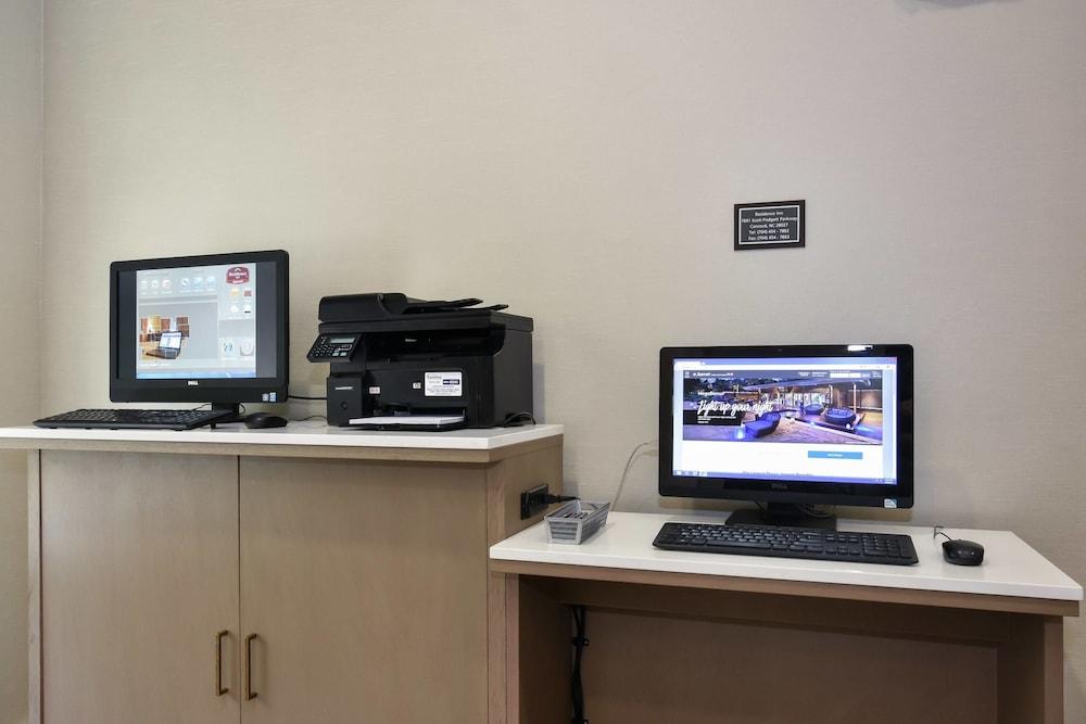 Residence Inn Marriott Concord photo 26