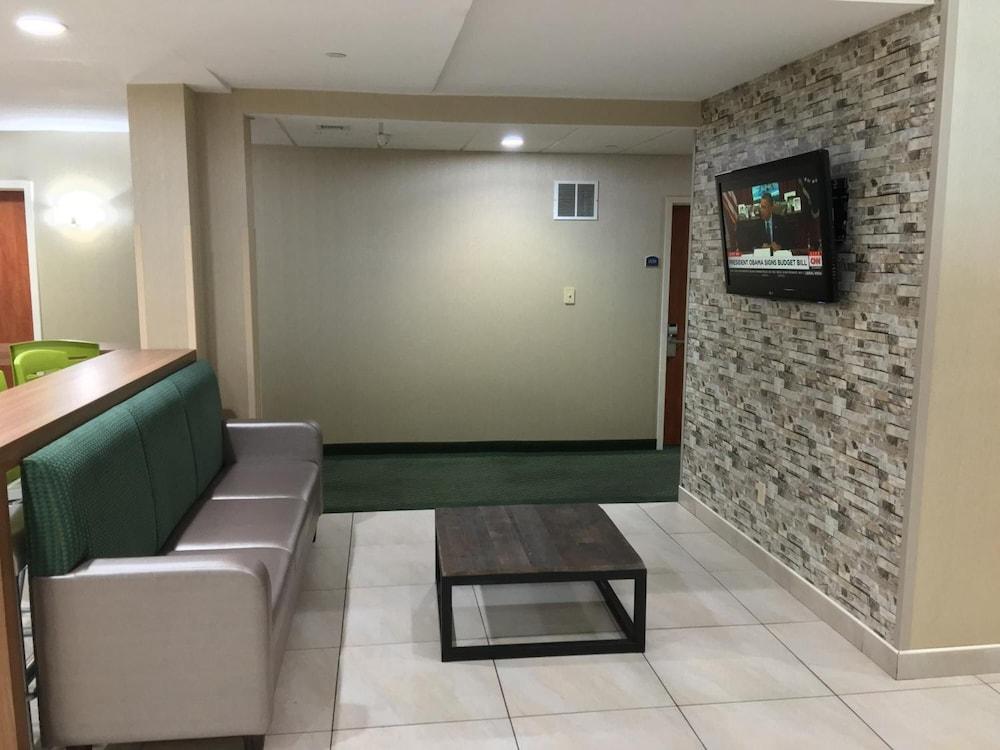Corona Hotel photo 25