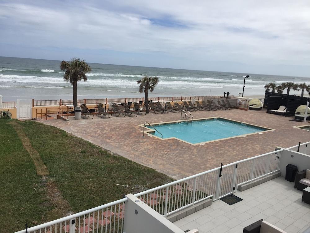 The Beach House Inn photo 6