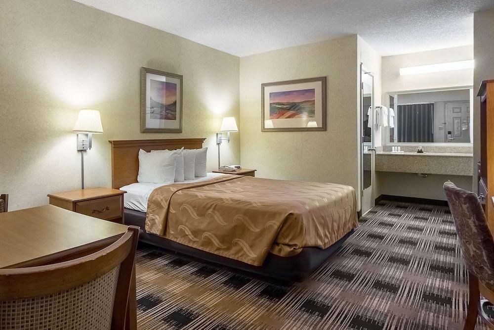 Quality Inn Oakwood - Gainesville photo 17