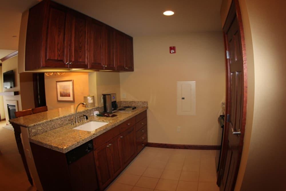 The Osthoff Resort photo 25