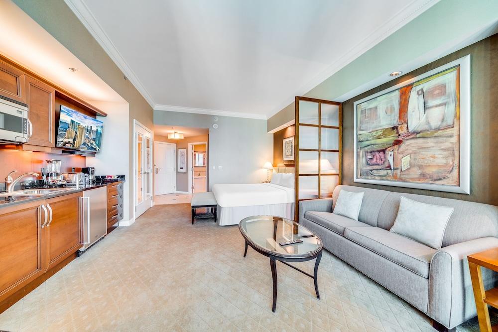 Jet Luxury Resorts @ The Signature Condo Hotel photo 40