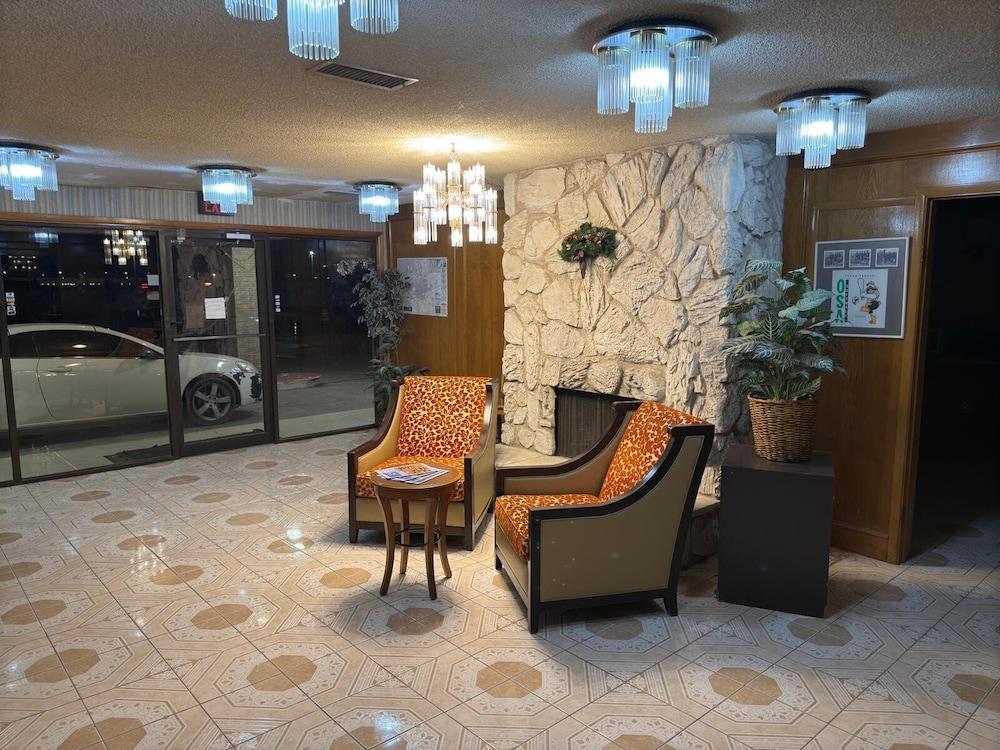 Parkway Inn photo 2