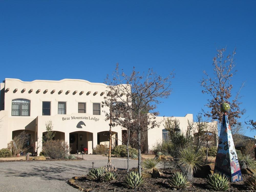 Bear Mountain Lodge — hotel in Silver City