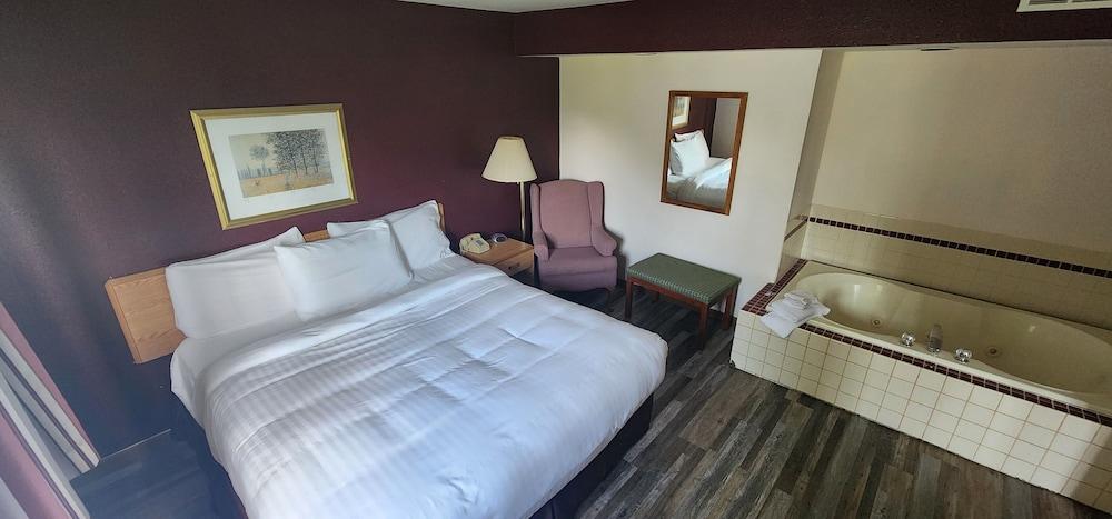 Plymouth Suites Hotel photo 4
