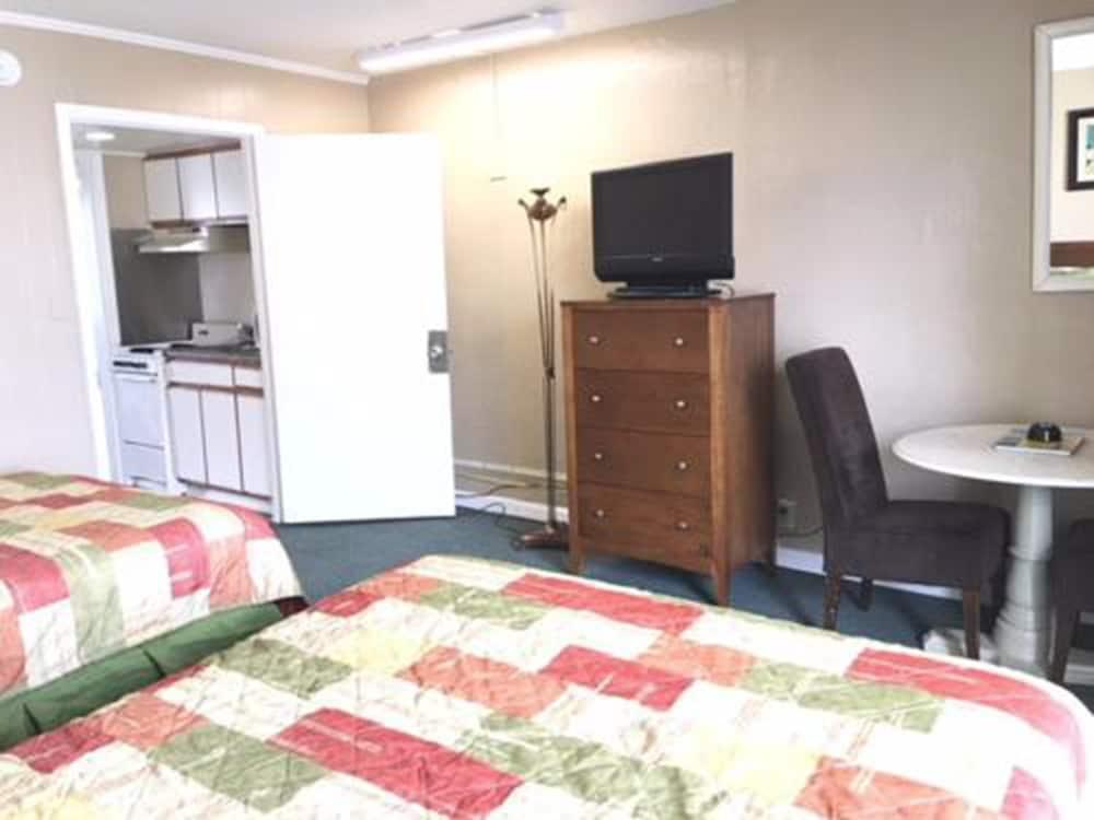 Polynesian Beach & Golf Resort photo 3