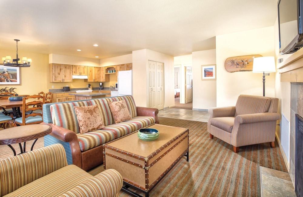 WorldMark Running Y Resort photo 9