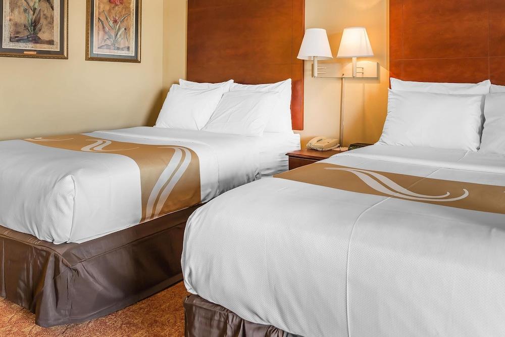 Quality Inn Calera I-65 exit 231 photo 9