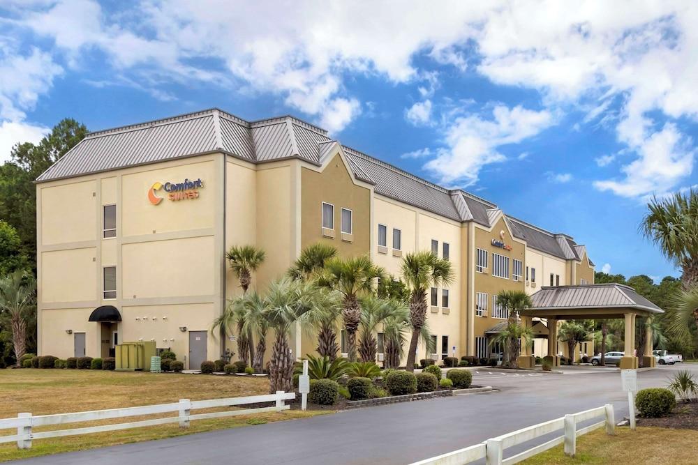 Comfort Suites photo 27