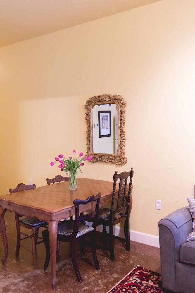 High Cotton Inn photo 15