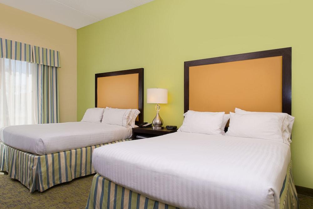 Holiday Inn Express Hotel and Suites Scranton by IHG photo 7