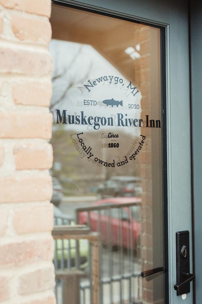 Muskegon River Inn photo 20