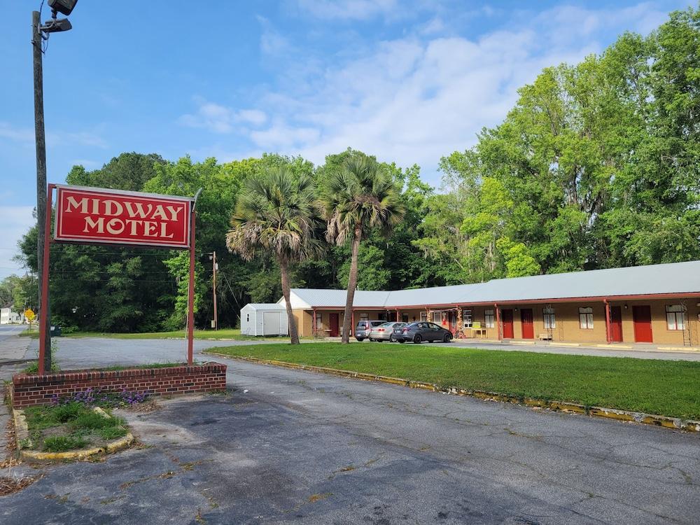 Harikrishna Midway Motel photo 6