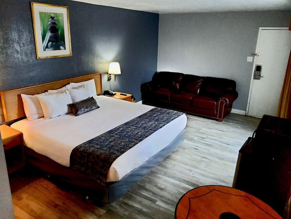 The Metropolitan Inn photo 9