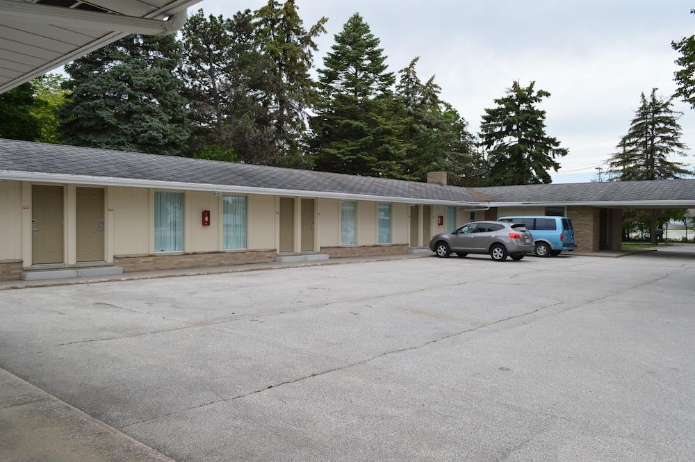 Monnie Lynn Motel photo 14