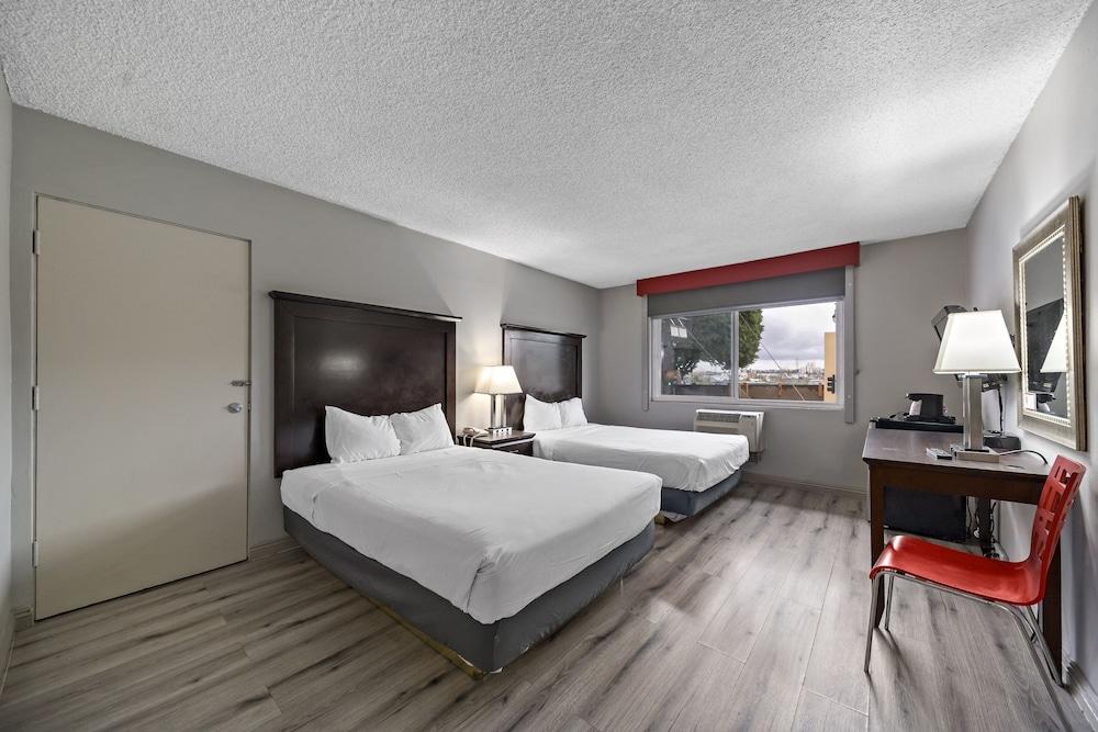 Royal Pagoda Motel photo 5