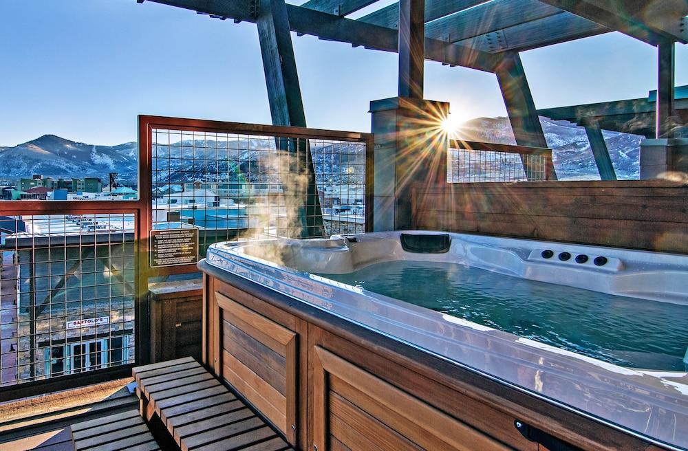 Newpark Resort photo 25