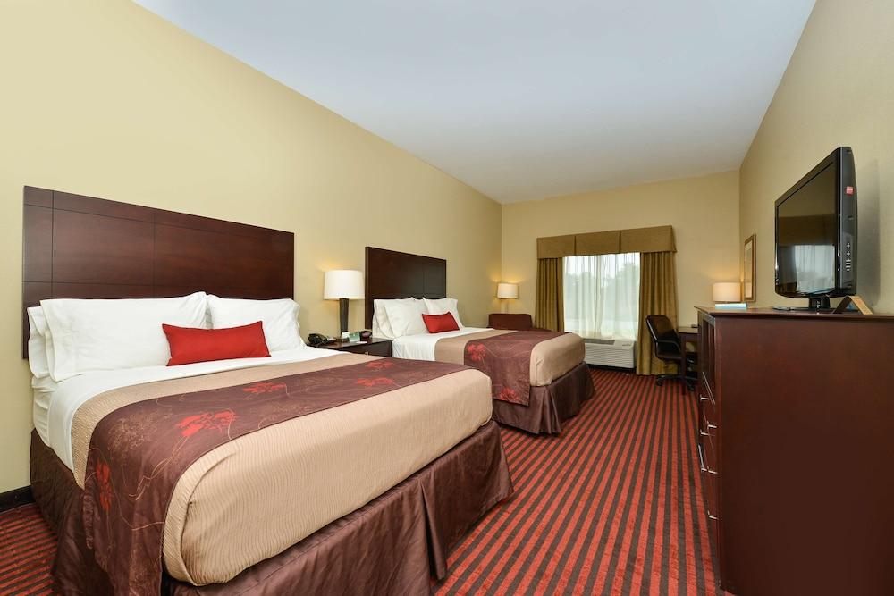 Best Western Plus Louisa photo 17