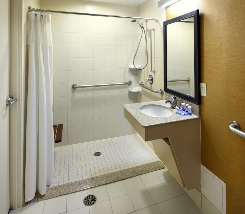 Fairfield Inn & Suites by Marriott Parsippany photo 29